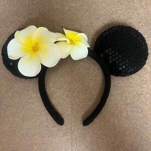 VINTAGE Hawaiian Chic Black Sequin Mickey Ears with Yellow Flower